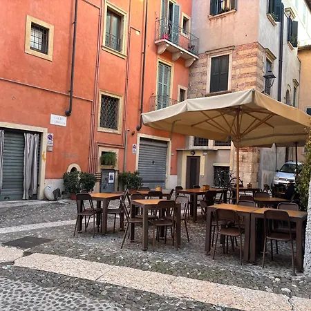 Ad Flat Daire Verona