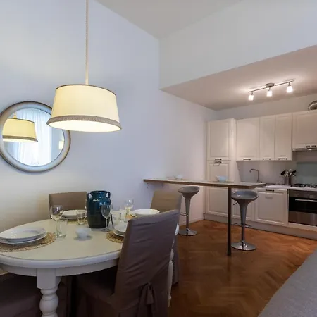 Ad Flat Apartament