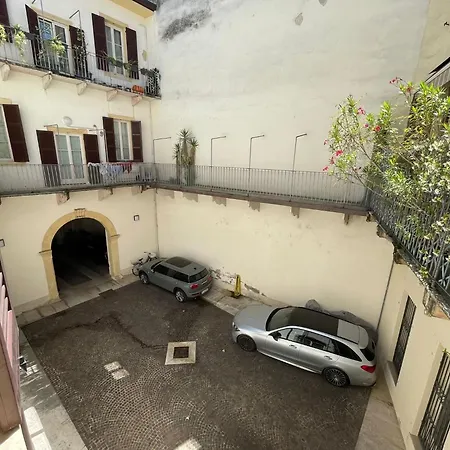 Ad Flat Verona